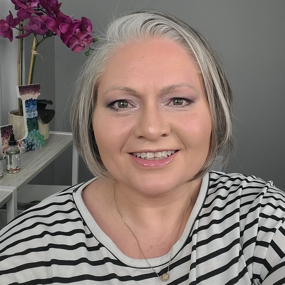 Meet your Posher, Lee-ann - Picture 4 of 4